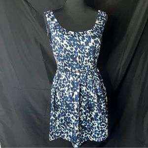 Blue animal print dress by Forever 21. SZ M NWT
